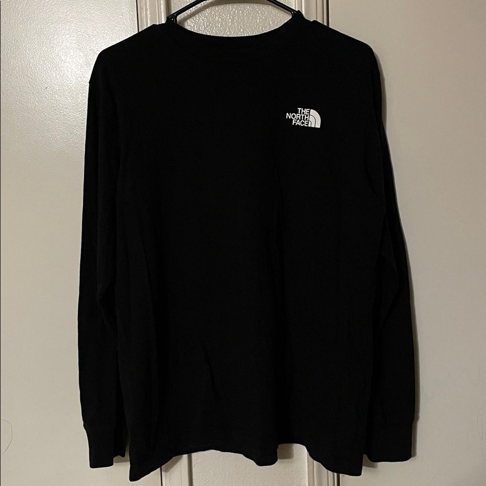 Women’s Evolution Box NSE Fill Light Long-Sleeve Tee—Graphic - Picture 3 of 3
